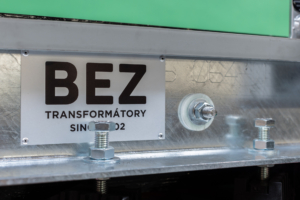 BEZ Transformátory štítok